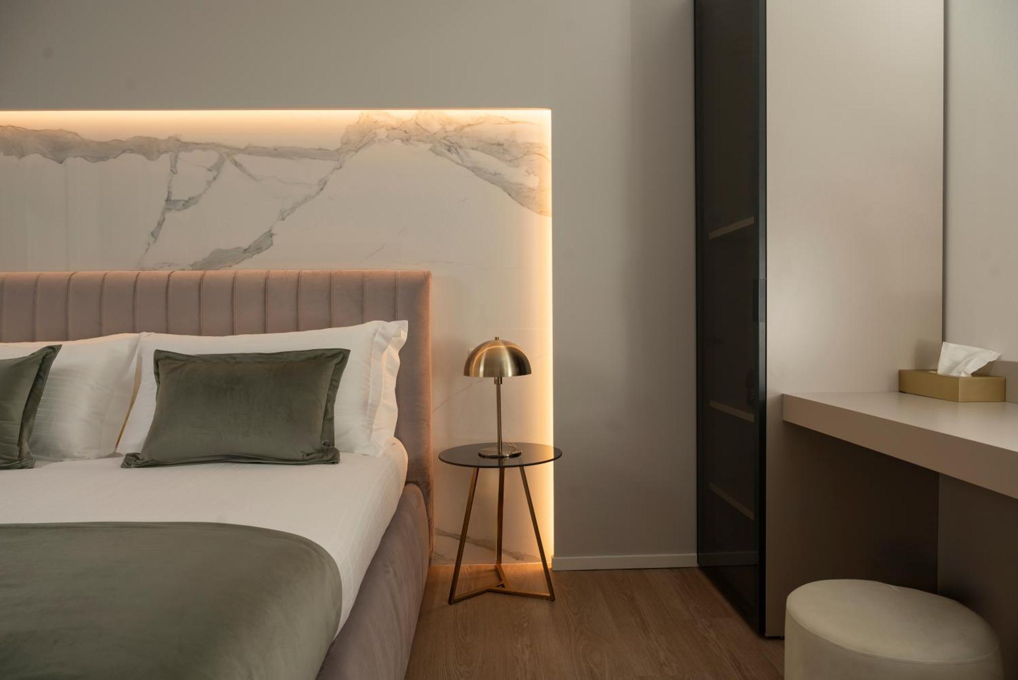 Marina Appart hôtel *