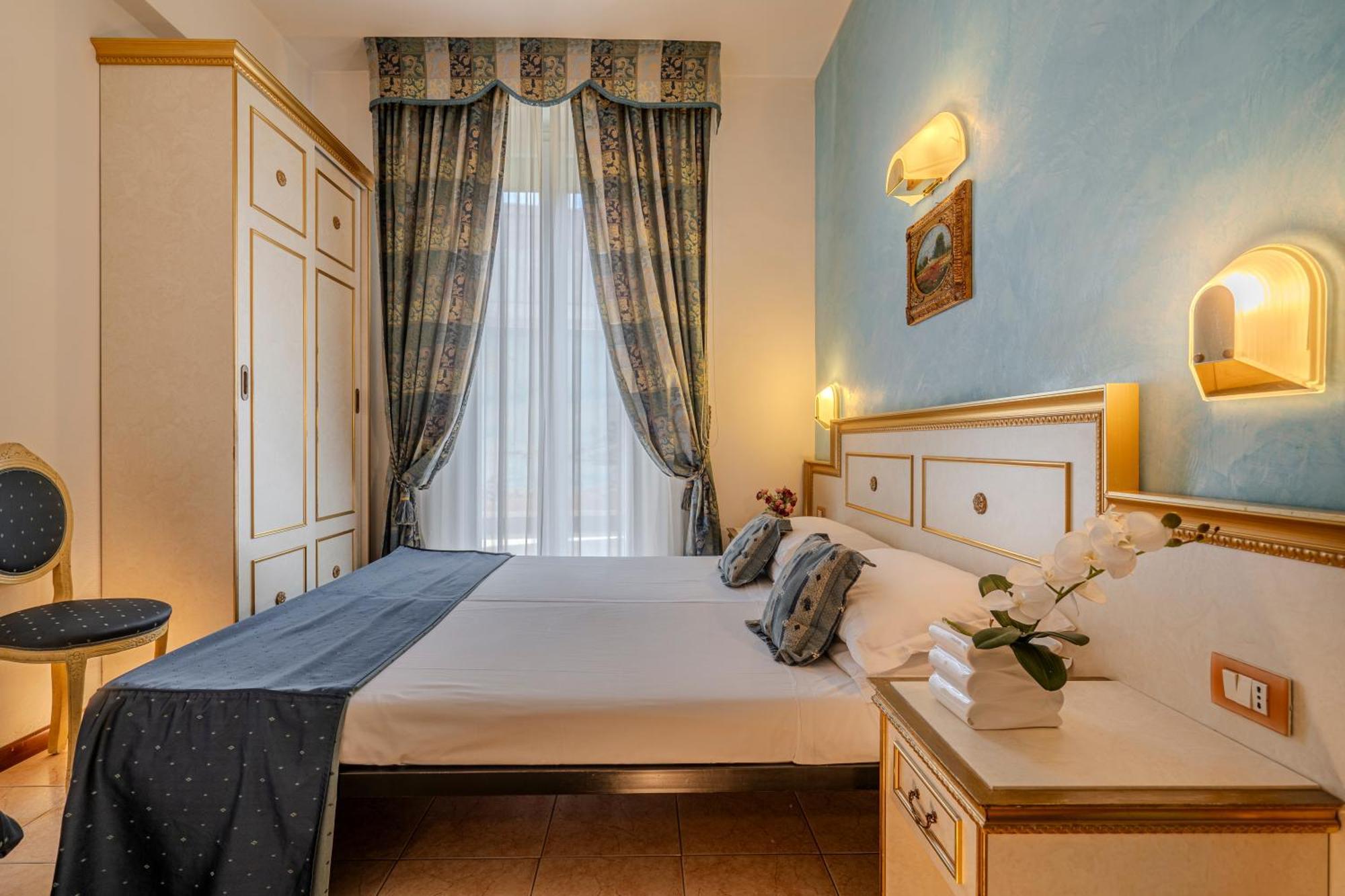 King Hotel