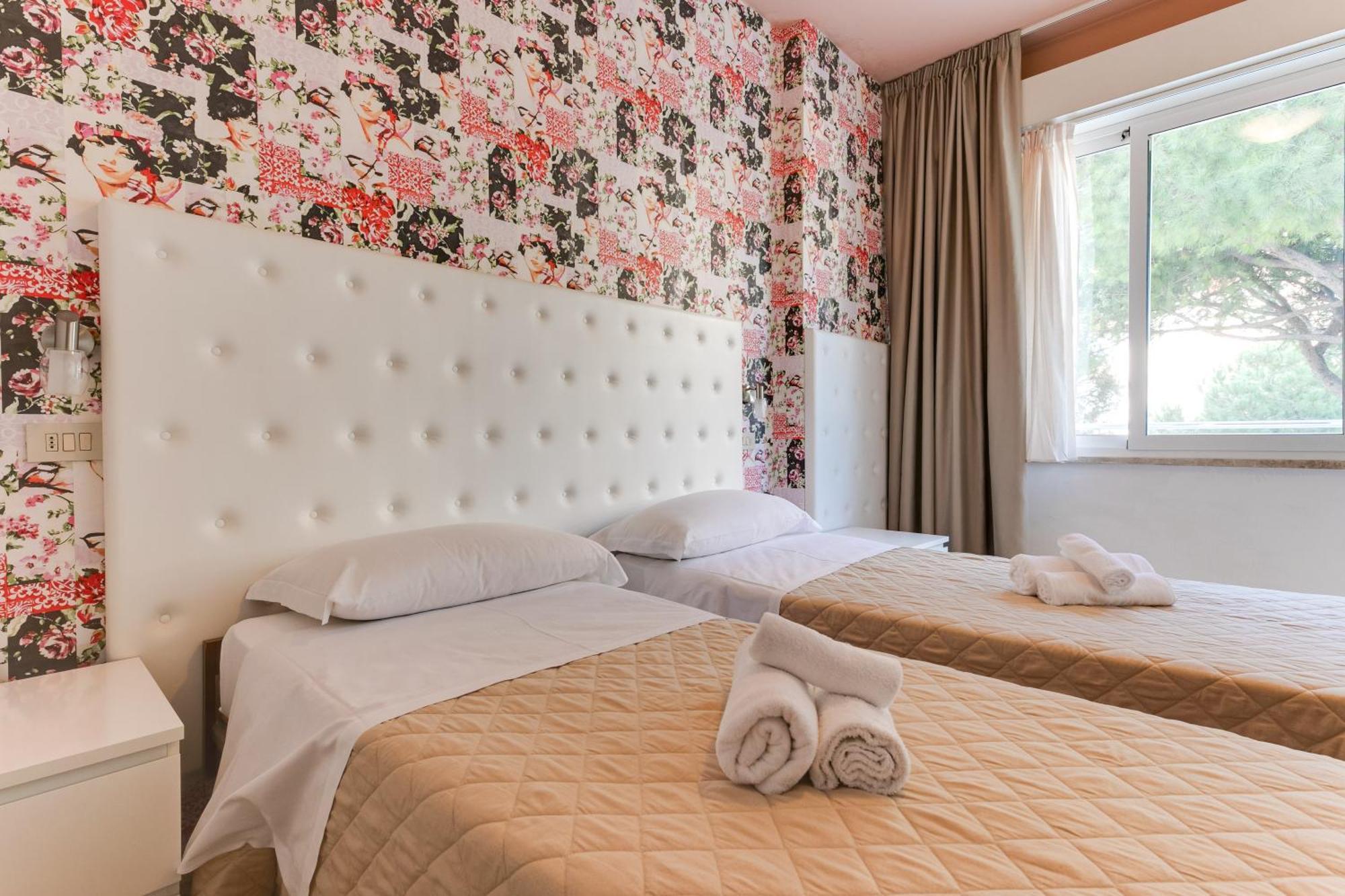 Hotel La Perla 3*