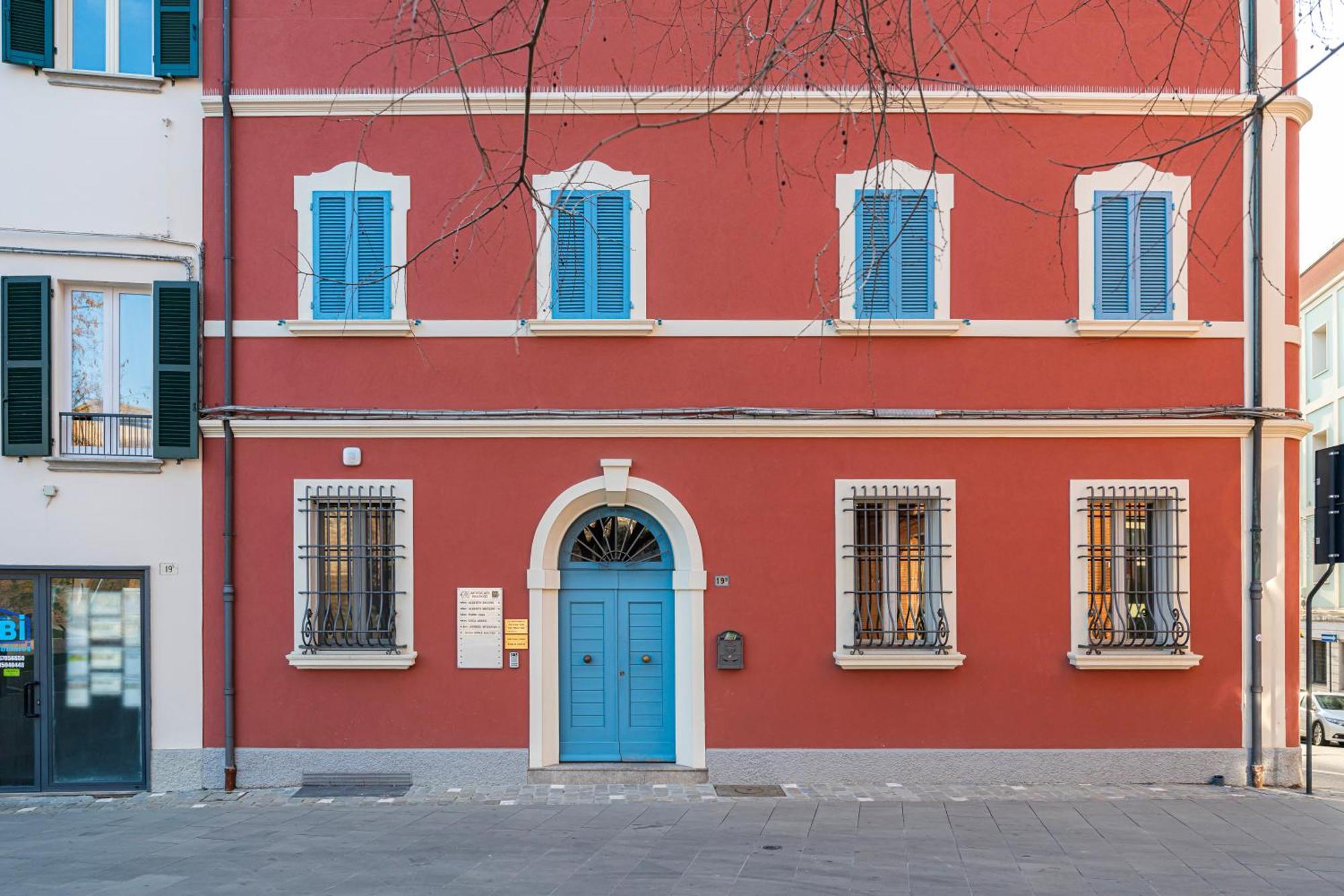 Lamalatestina - In Front Of The Castle Apartment Rimini