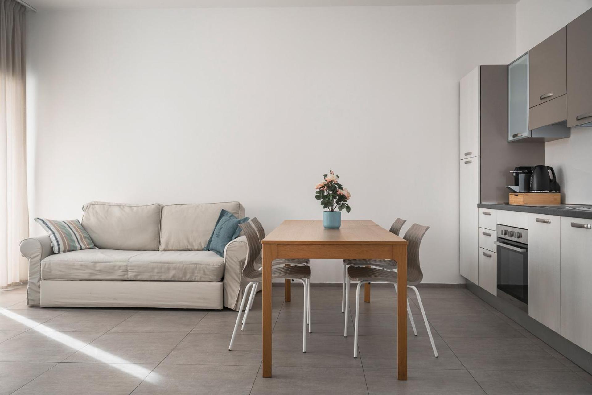 Rivabella Apartment *