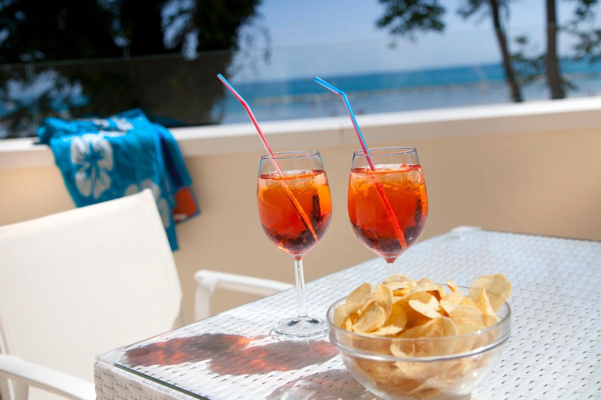 Marina Beach Suite Hotel 3* Rimini