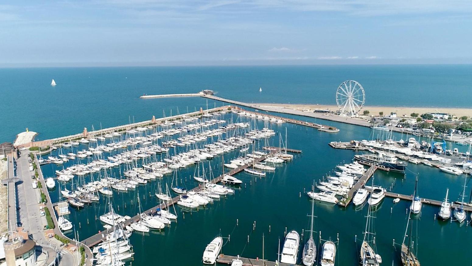 Zuara9room Rimini