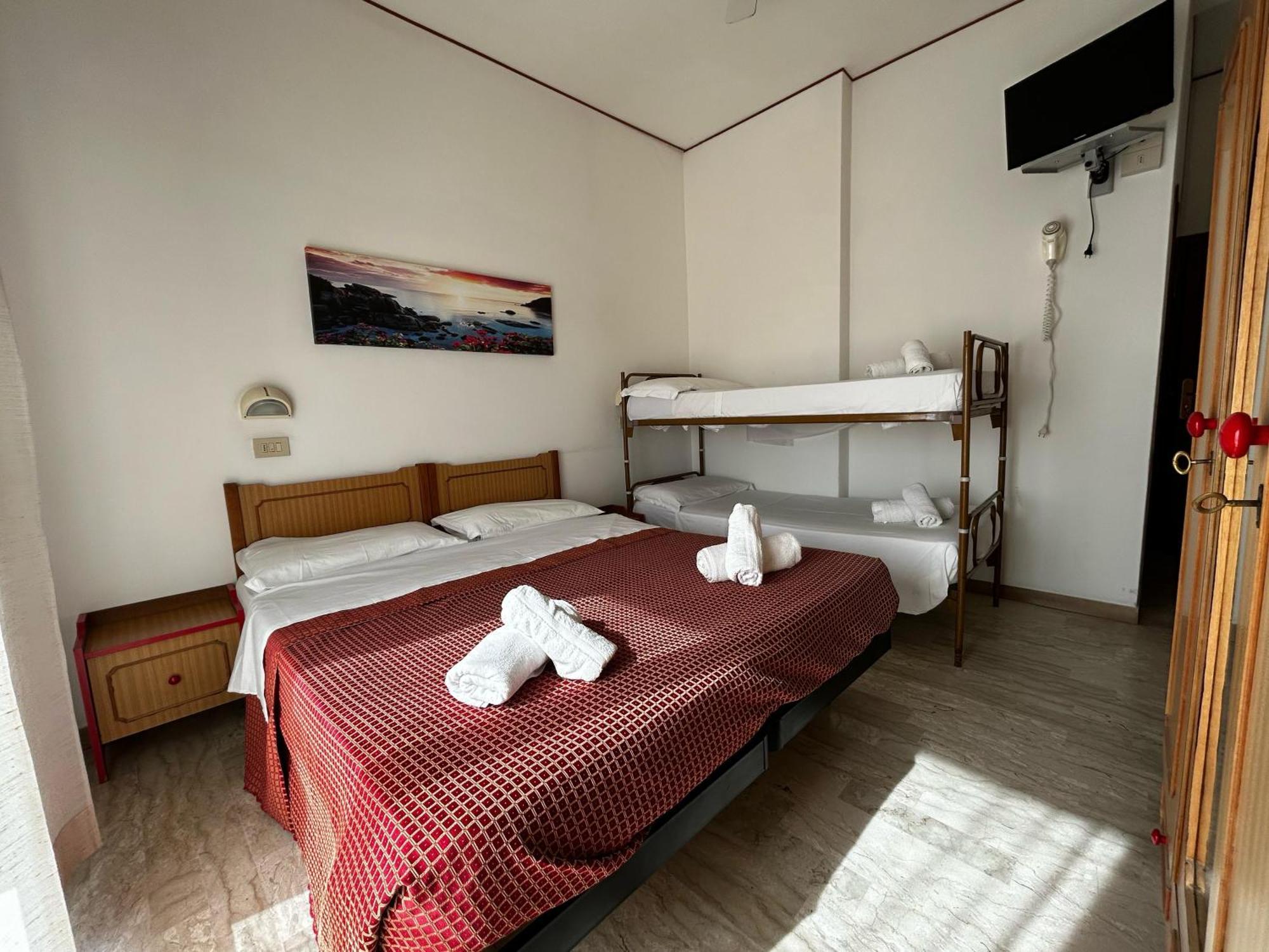 Hotel Anny 3*