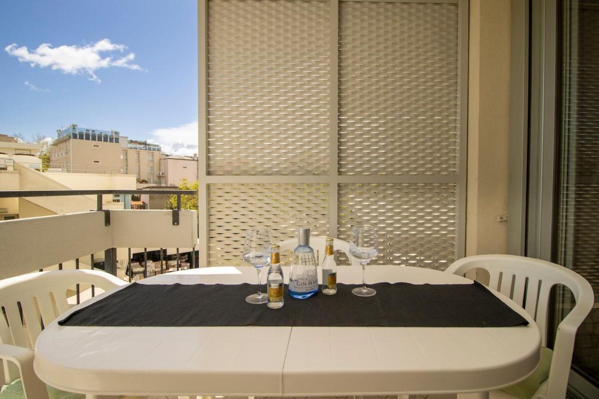 Apartment Near Bounty - Ac Private Parking, Wi-fi And Terrace