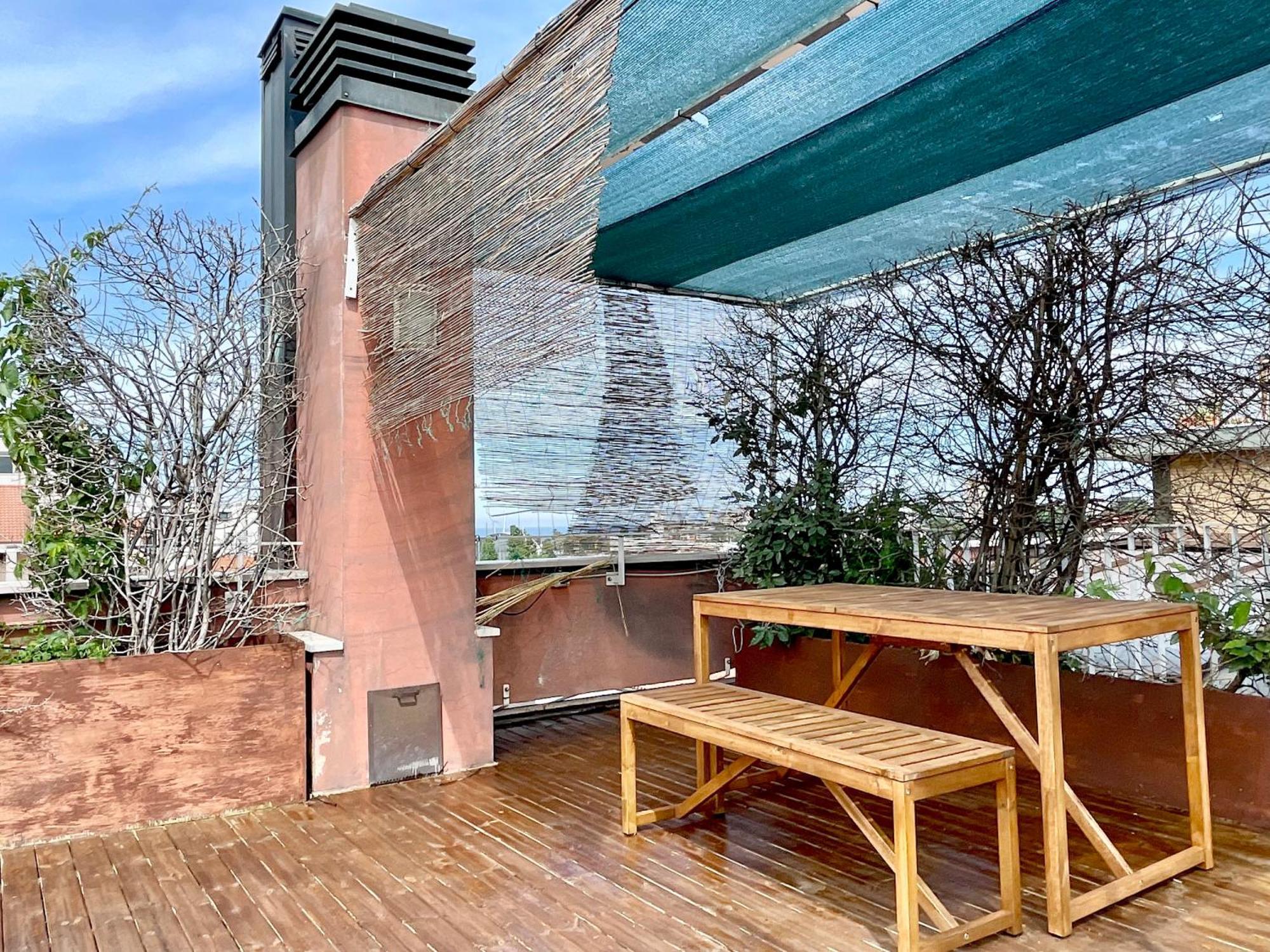 Attico Con Garage E Ampia Terrazza Privata