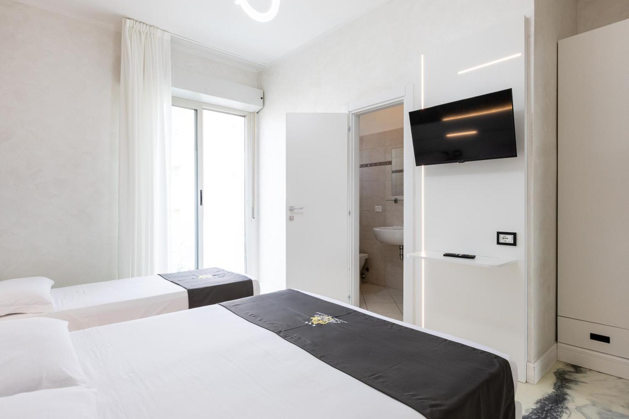 La Tour Palace & Restaurant 3*