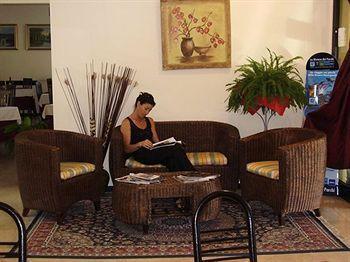Hotel Crosal 3*