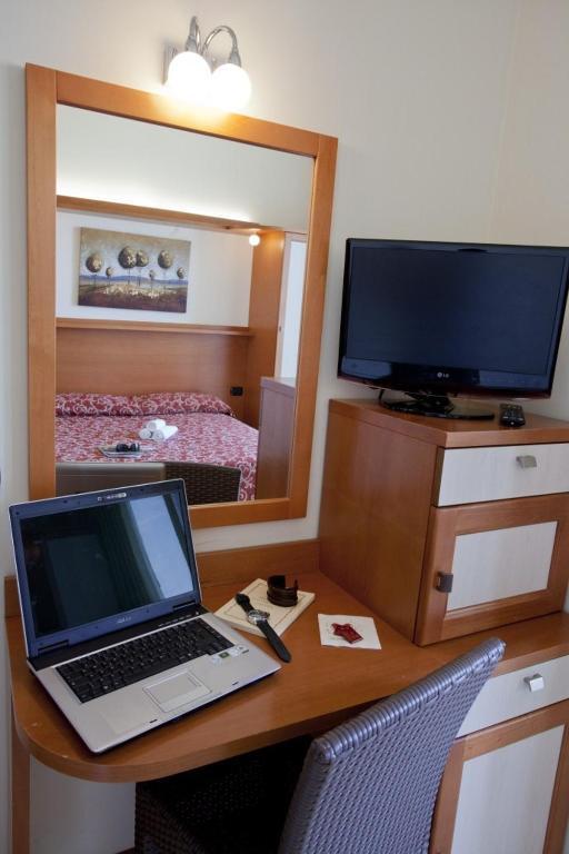 Palm Sea View Hotel