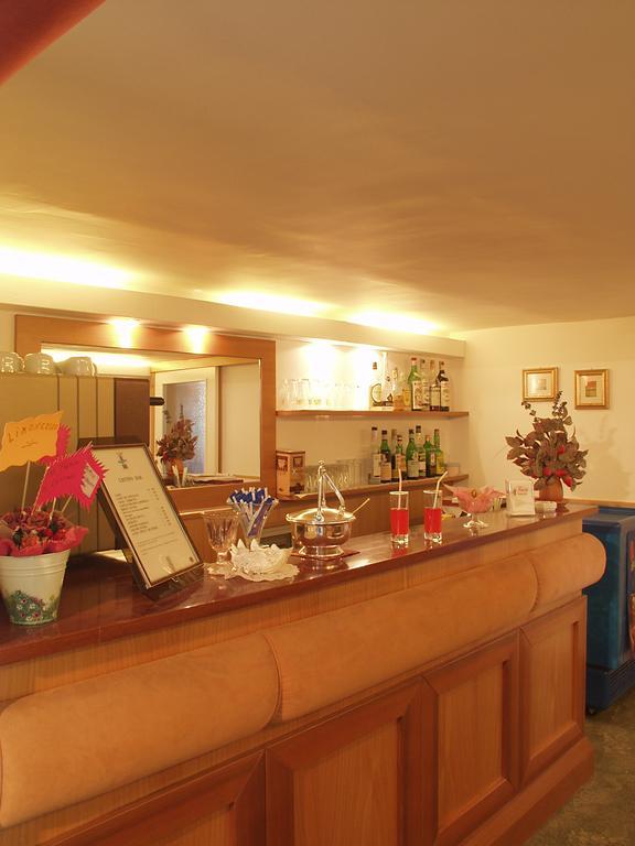 Edy Hotel 2*