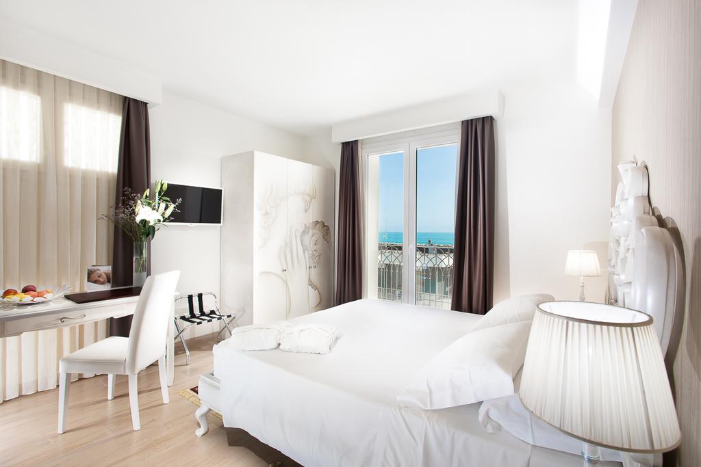 Princier Fine & Hotel