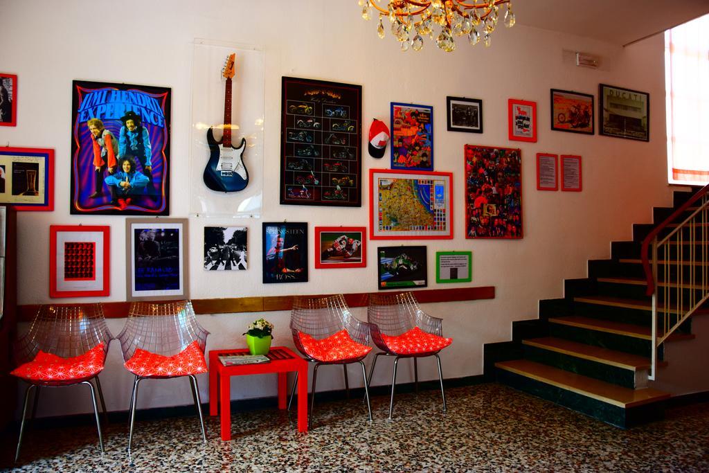 Hotel Elia 2*