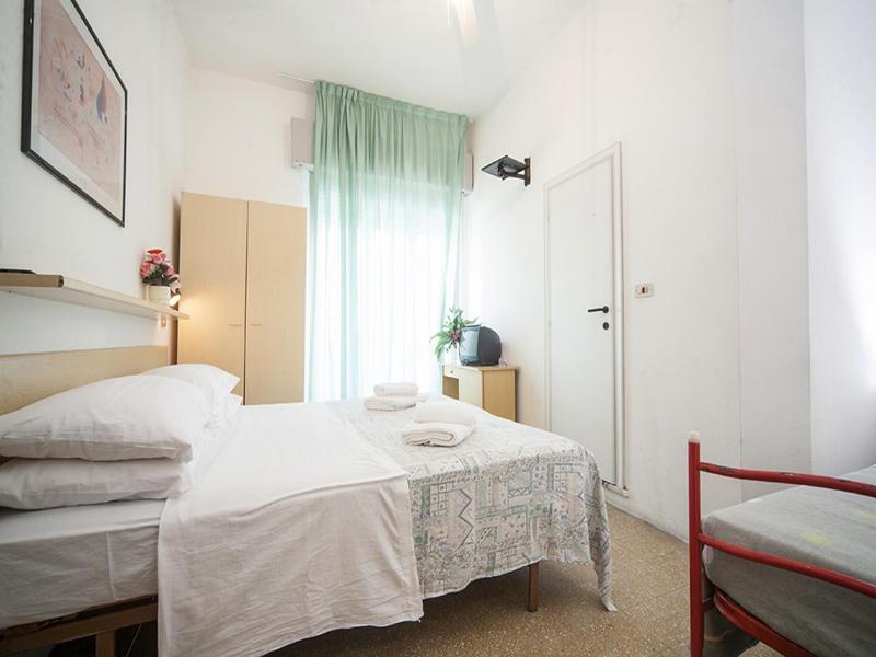 Hotel Sanremo 3*
