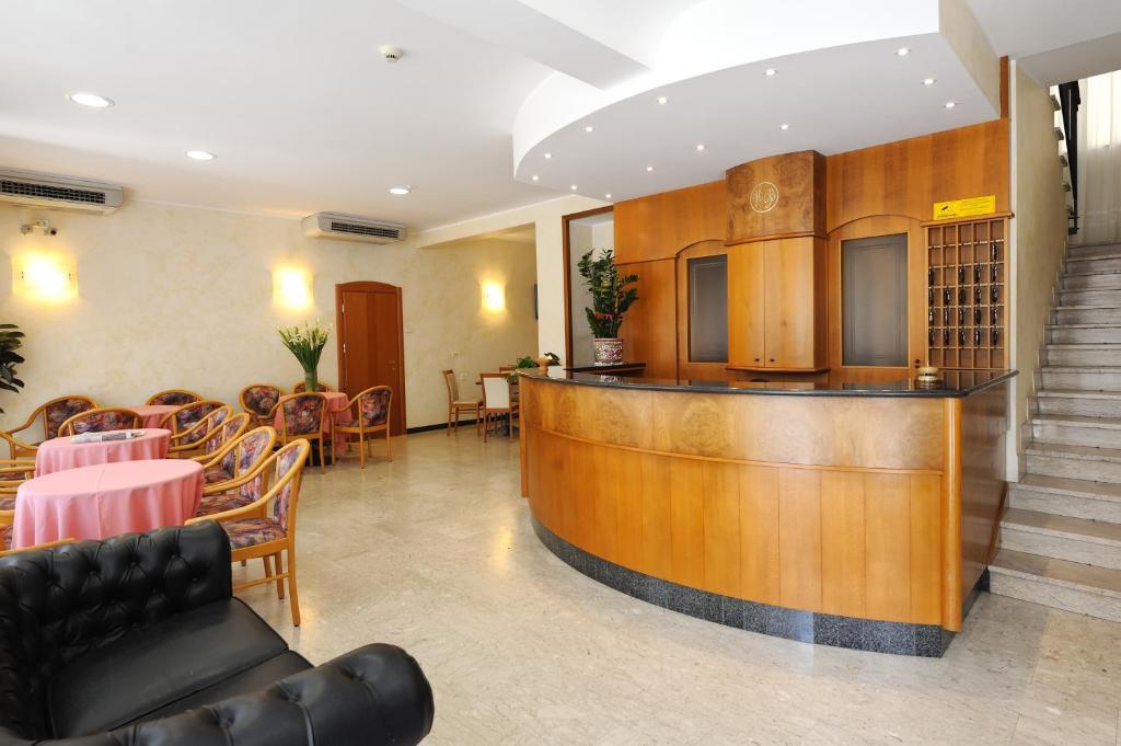 Bridge Hotel Rimini
