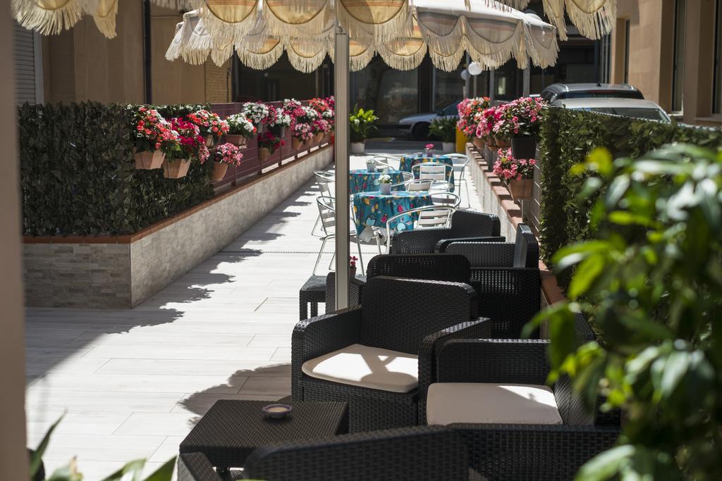 Hotel Nadia