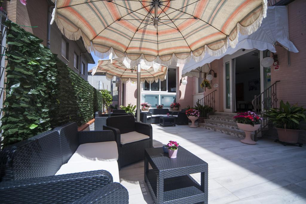 Hotel Nadia