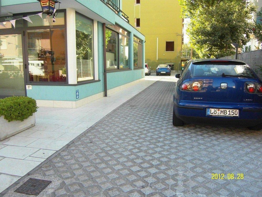 Aparthotel Acqua Marina Rimini