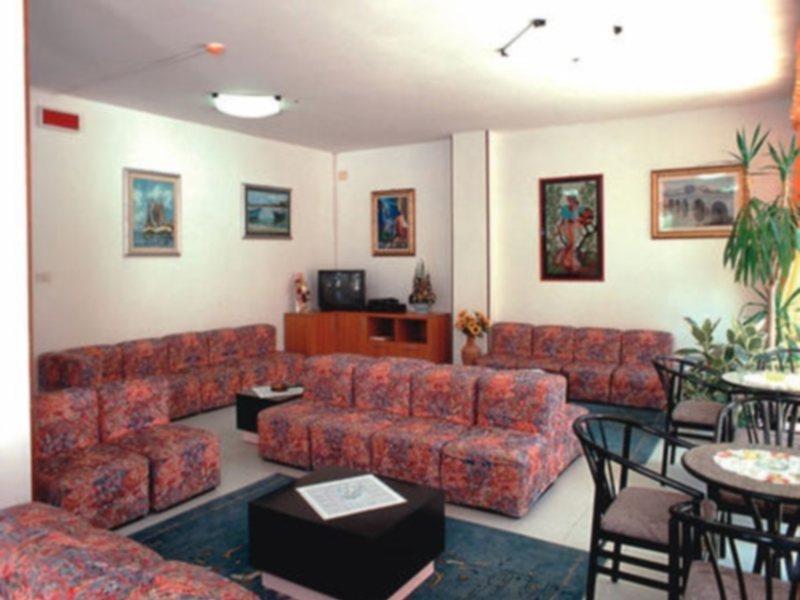 Hotel Lem