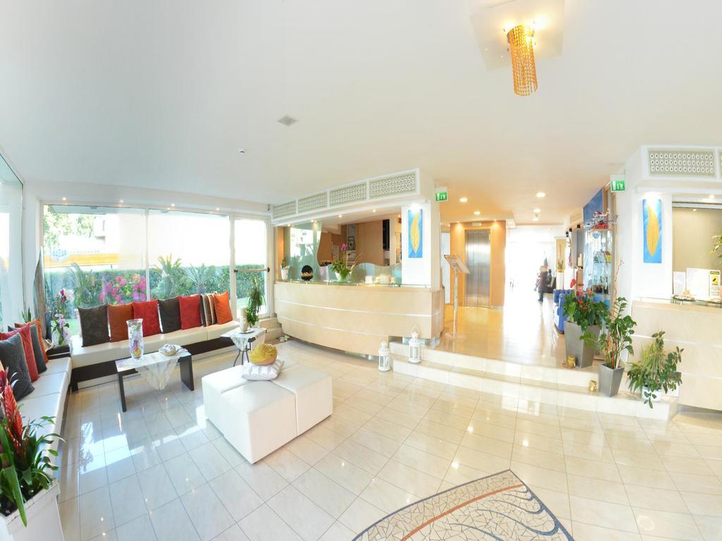 Ghirlandina Hotel 3*