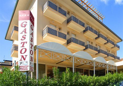 Gaston 4* Rimini