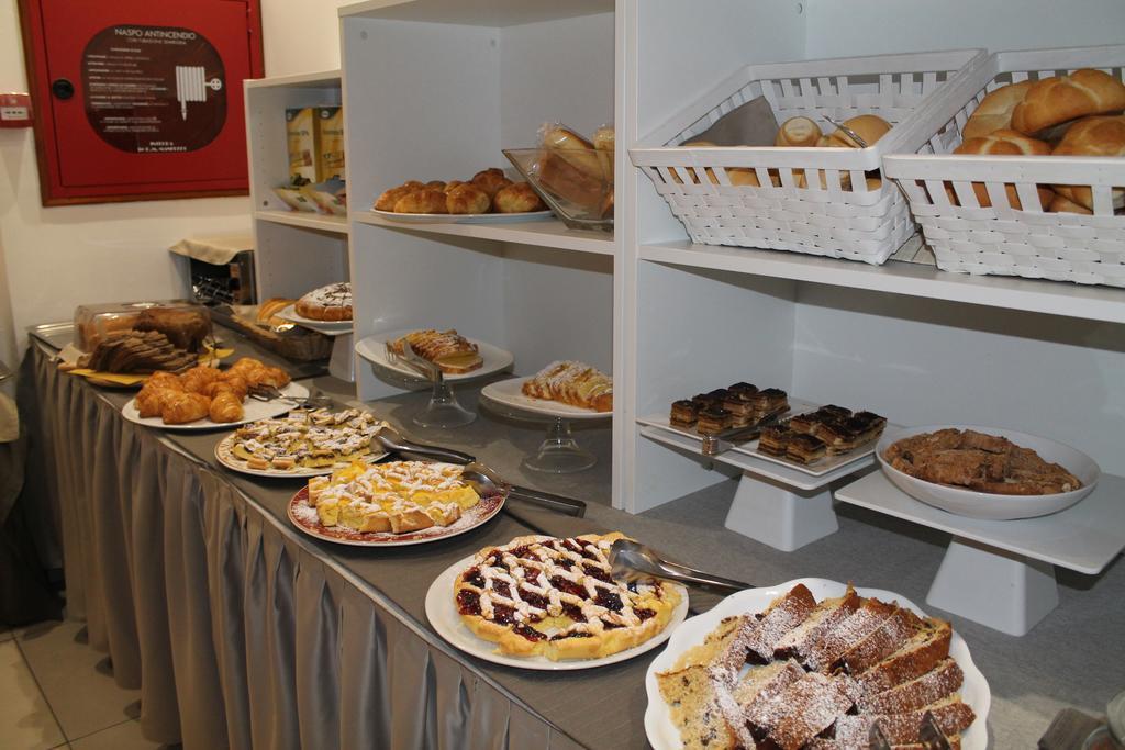Hotel Sant'elena Rimini