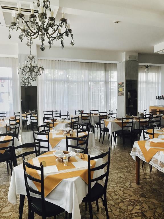 Nova Dhely Hotel Rimini