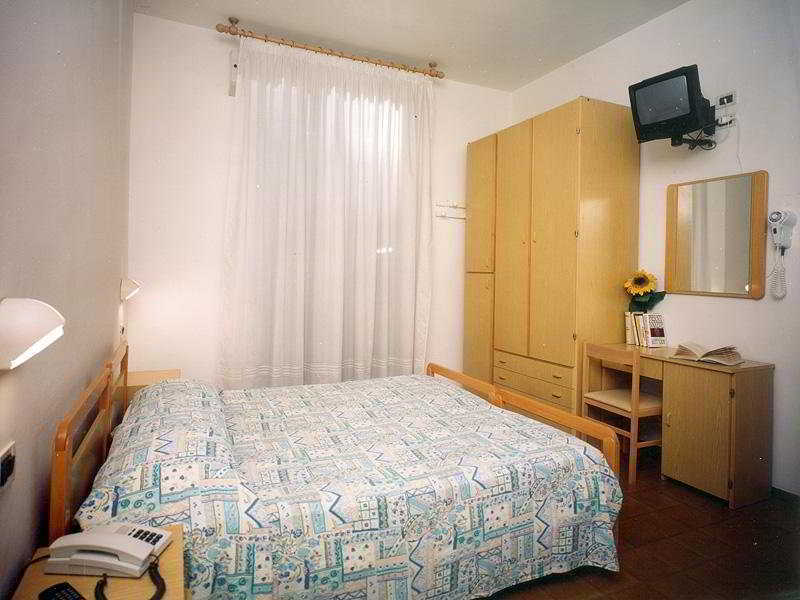 Hotel Losanna 3*