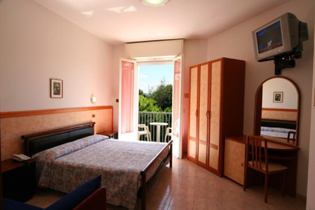 Parigi 3*