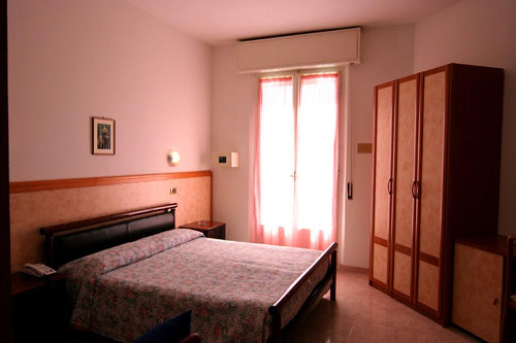 Parigi Hotel 3*
