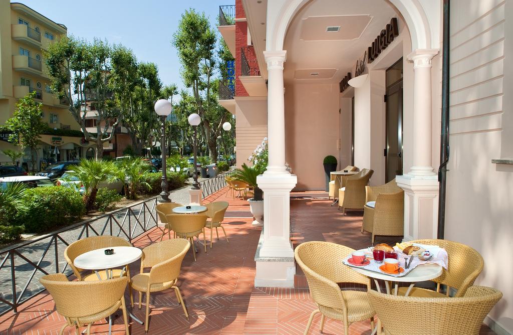 Luigia Hotel 3*