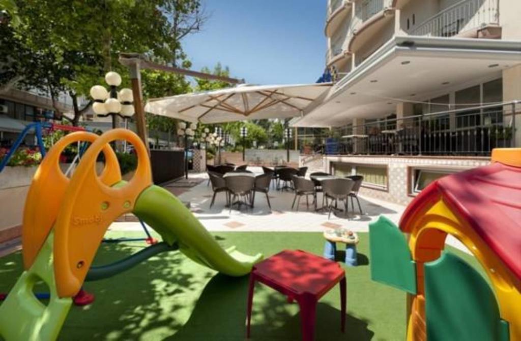 Ambra Hotel 3*