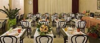 Genty Hotel