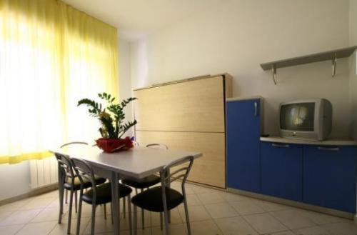 Aparthotel Paradise Rimini