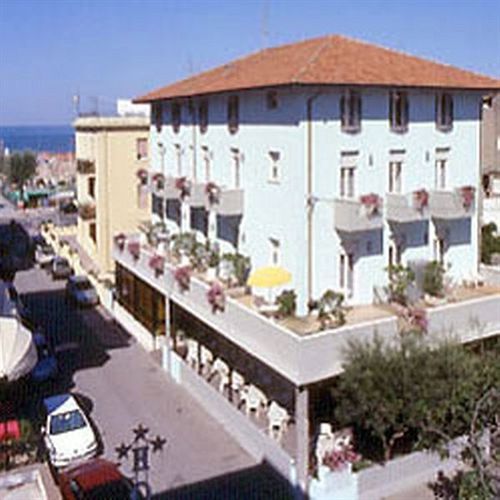 Dei Gerani 3* Rimini