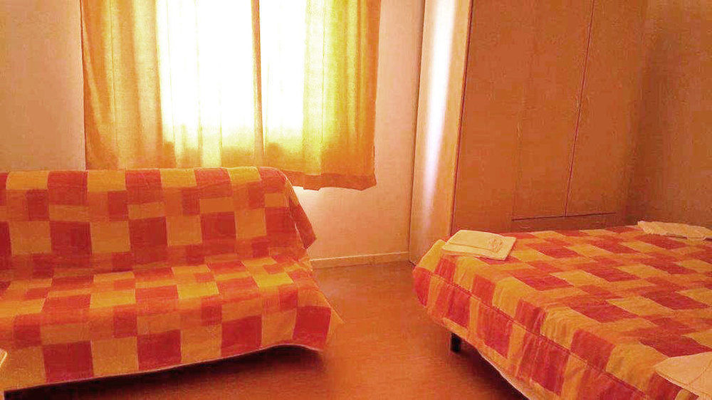 New Happy Hotel