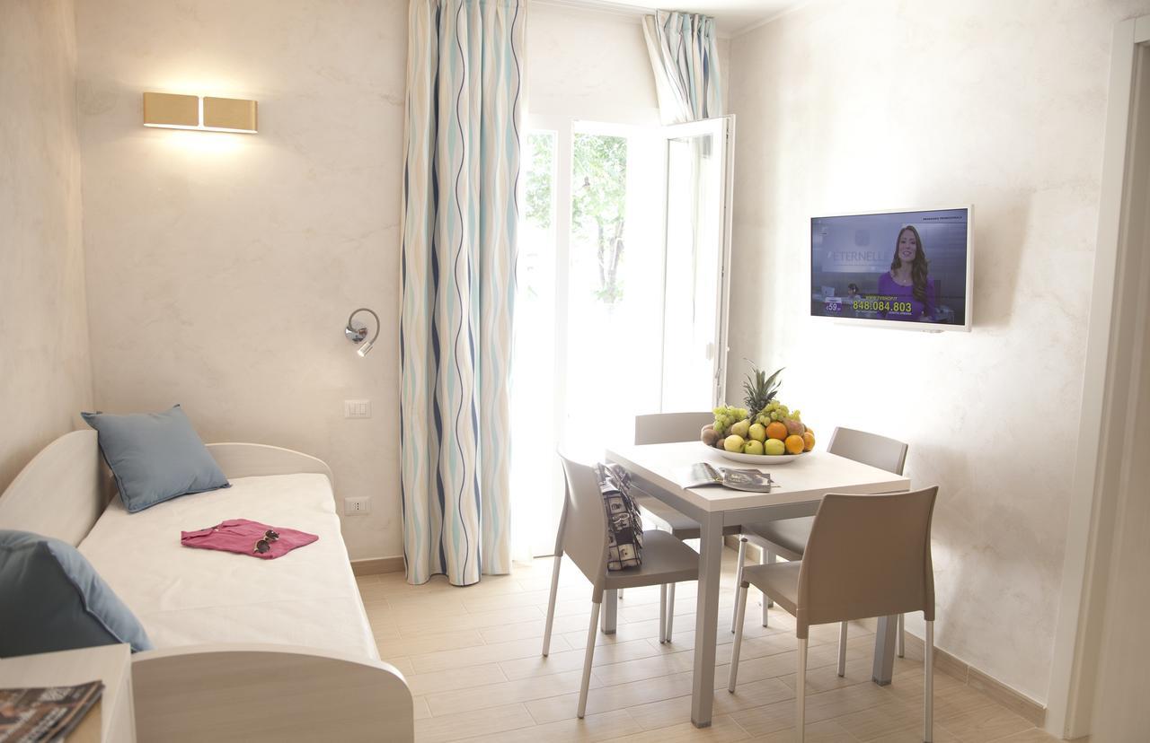 Marina Beach Suite Hotel 3*