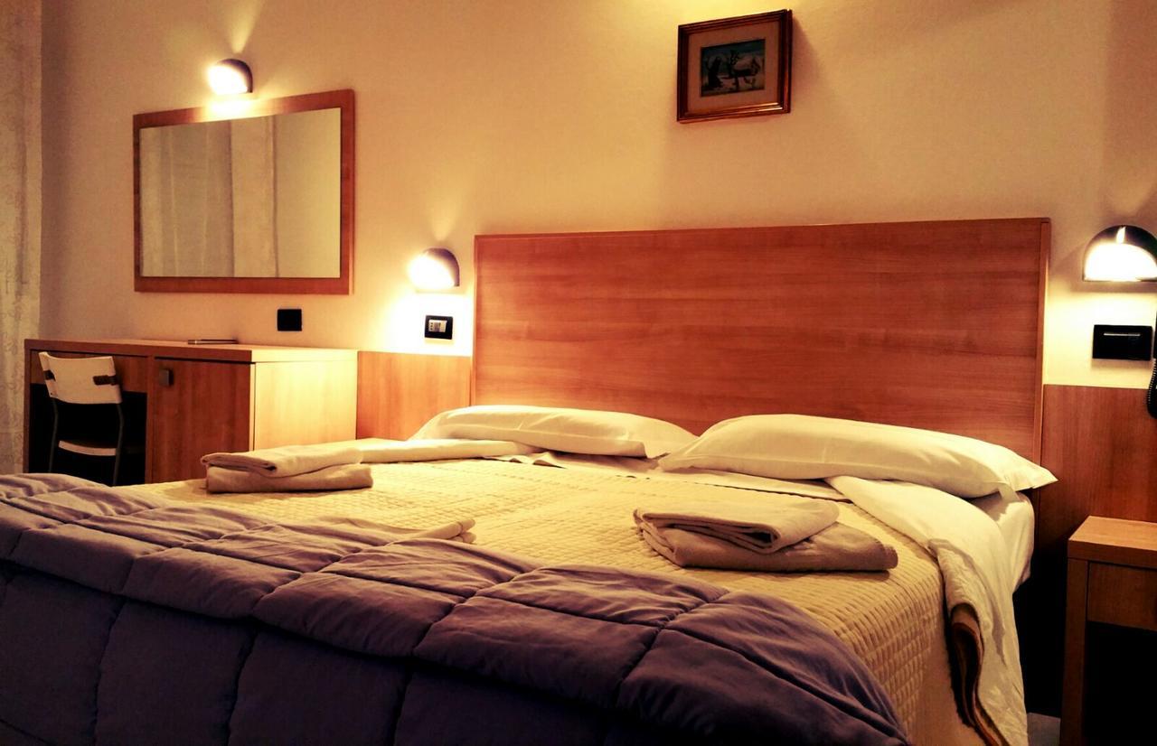 Globus Hotel 3*