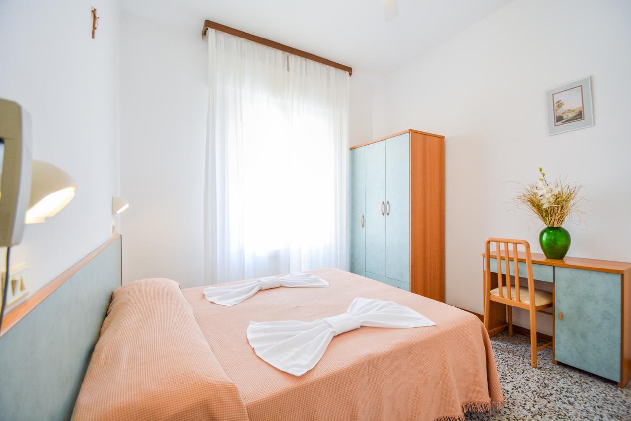 Leonarda Hotel Rimini