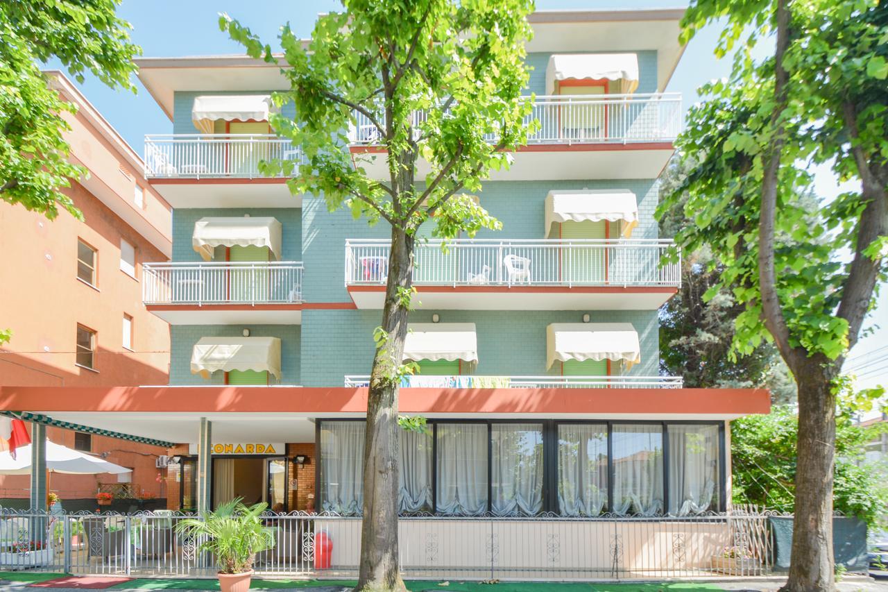 Hotel Leonarda 2*