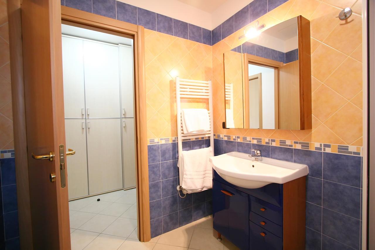 Paradise Aparthotel