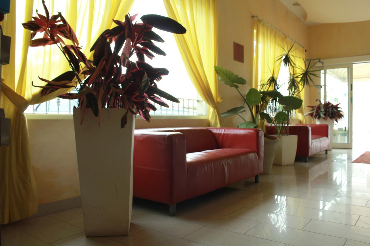 Paradise 3* Rimini