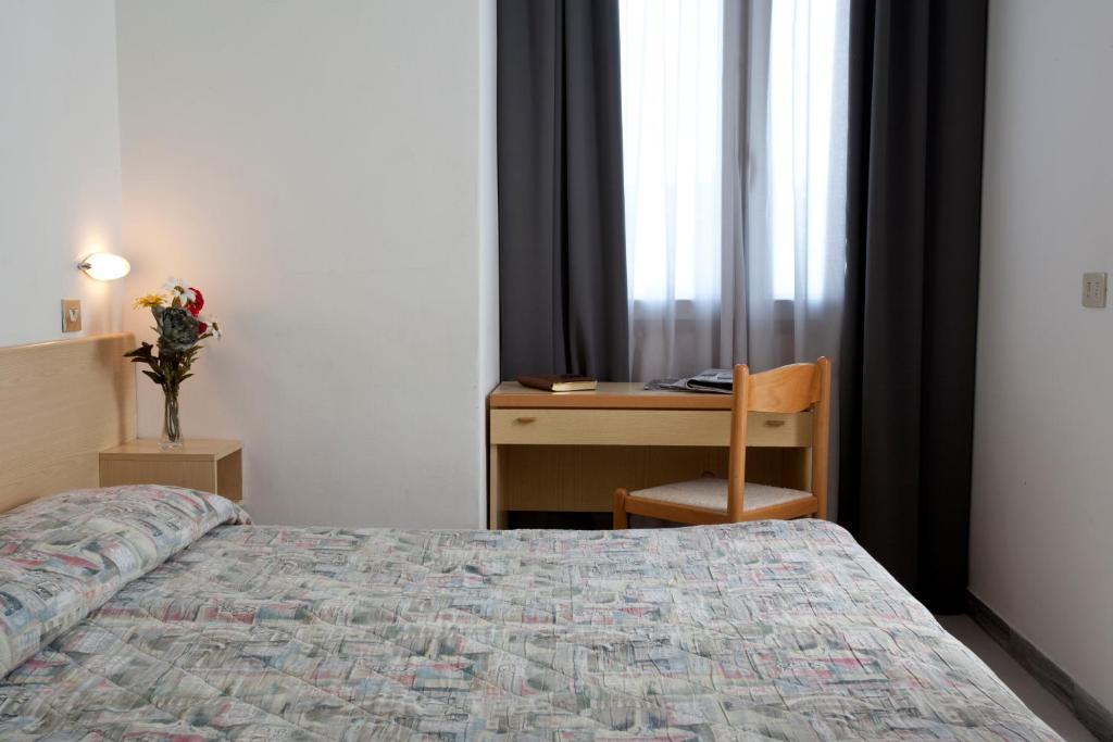 Hotel My Place 3*