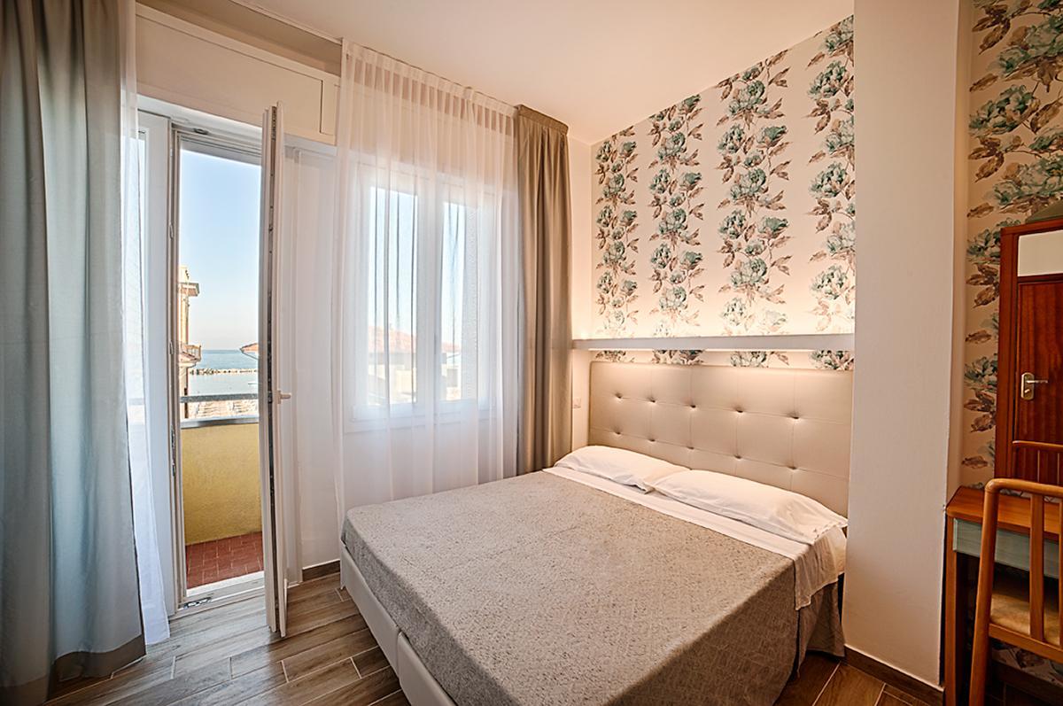 Mirabel 3* Rimini