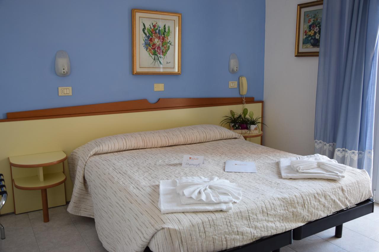 Sombrero Hotel 3*