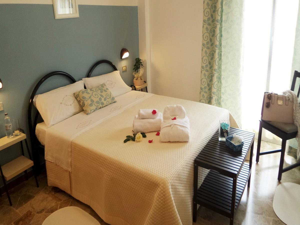 Eugenio Hotel 2*