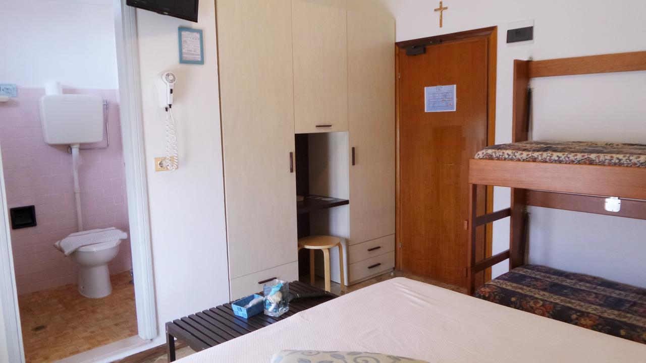 Eugenio Hotel Rimini