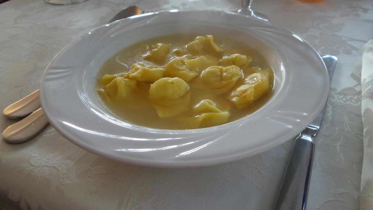 Eugenio Hotel 2*
