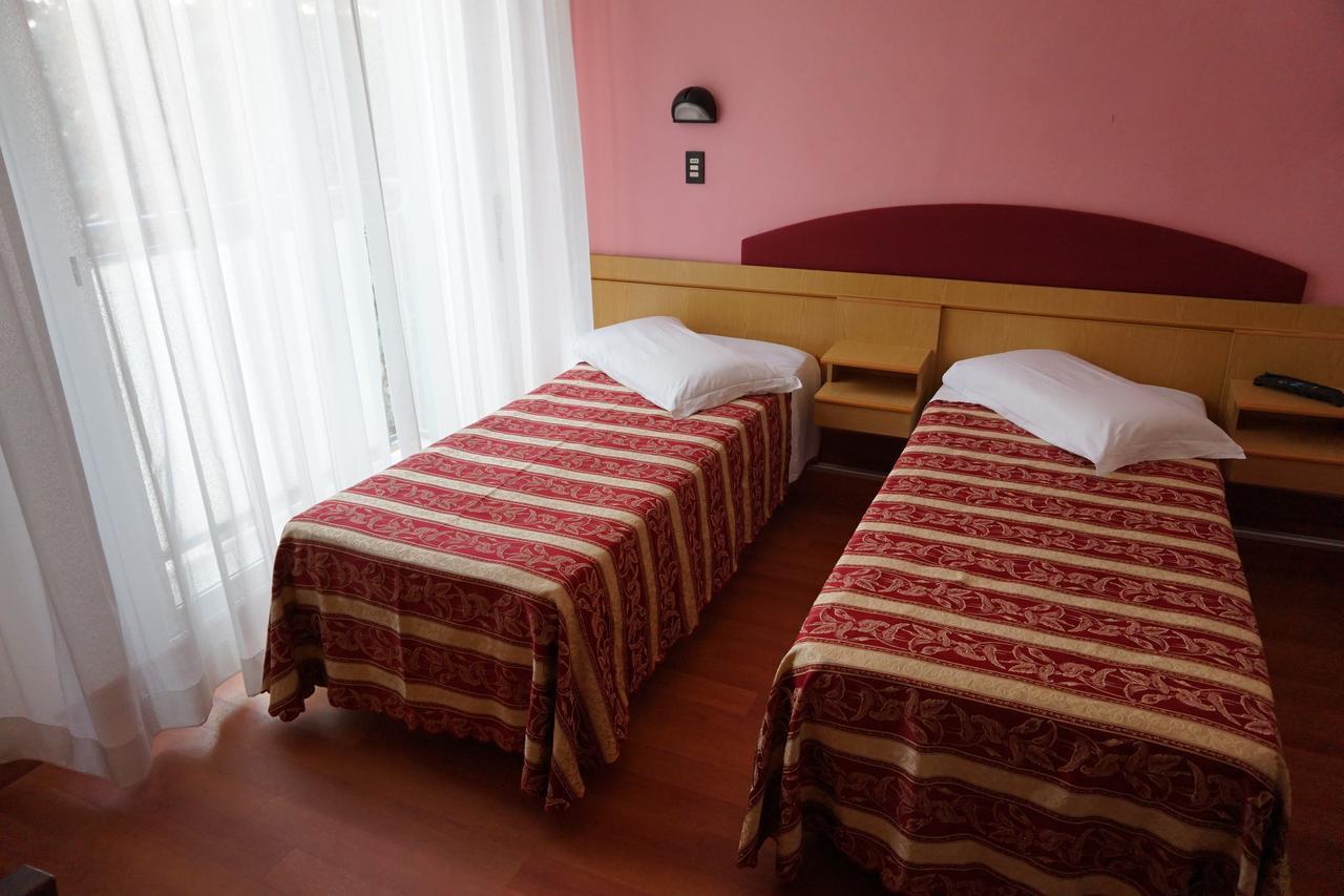 Angelus Hotel 3*