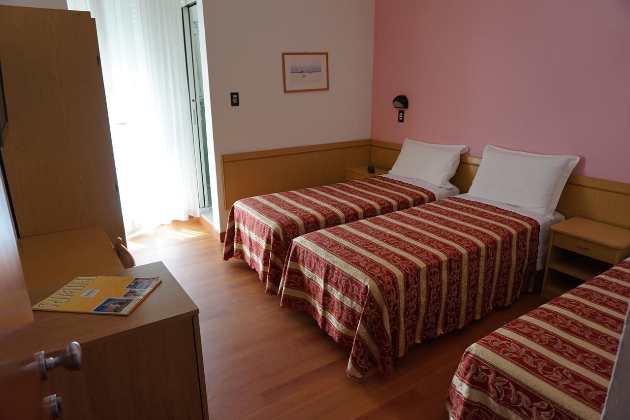 Angelus Hotel 3*