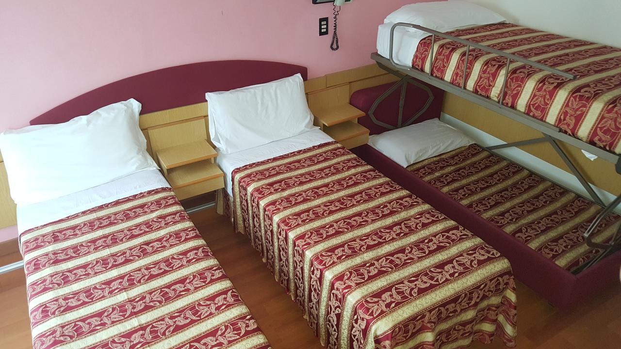 Angelus Hotel 3*